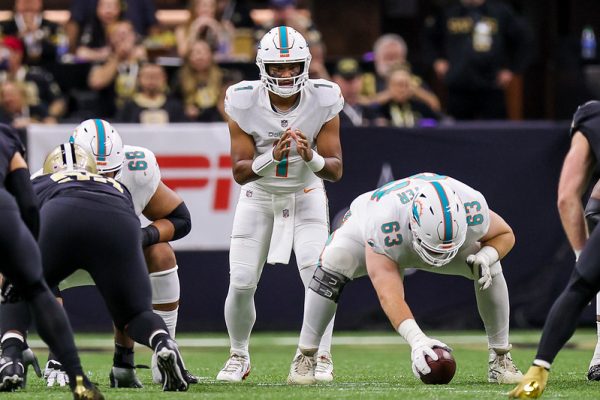 NFL: Miami Dolphins at New Orleans Saints by crescentcitysportspics is licensed under CC BY-SA 2.0.