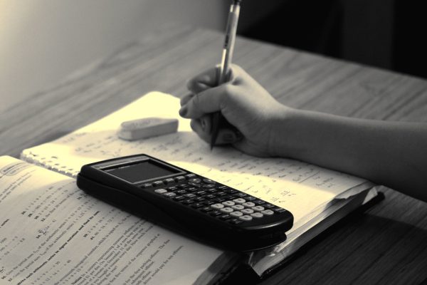 "Studying" by scui3asteveo is licensed under CC BY 2.0.